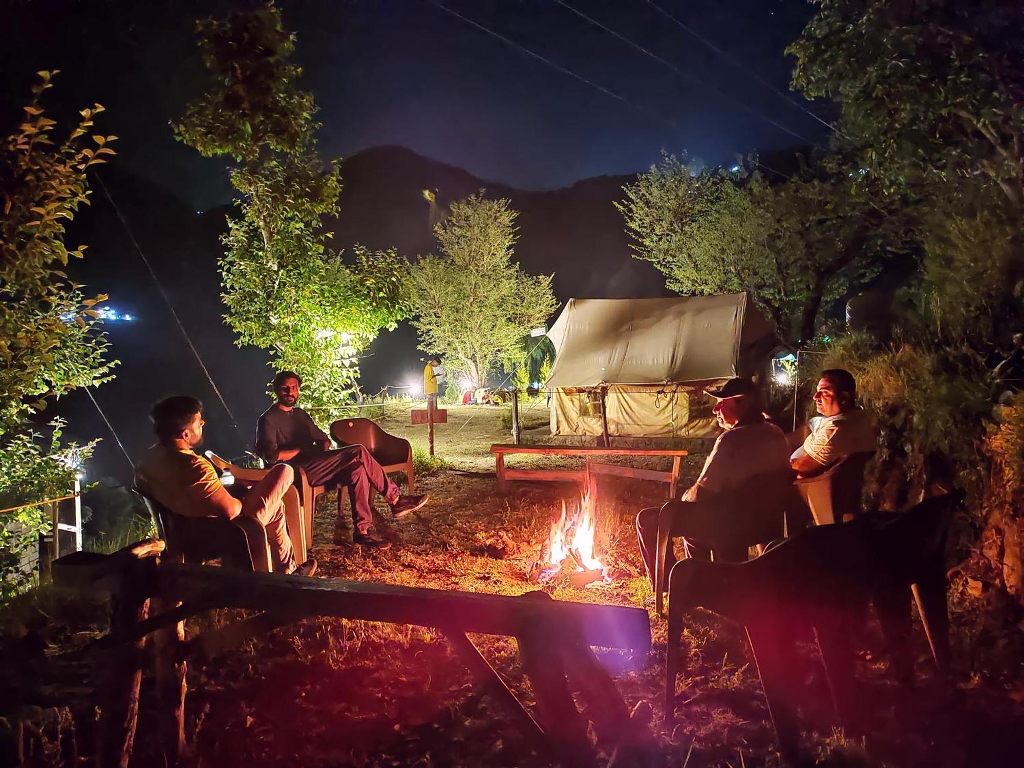 Shakoon Camps &