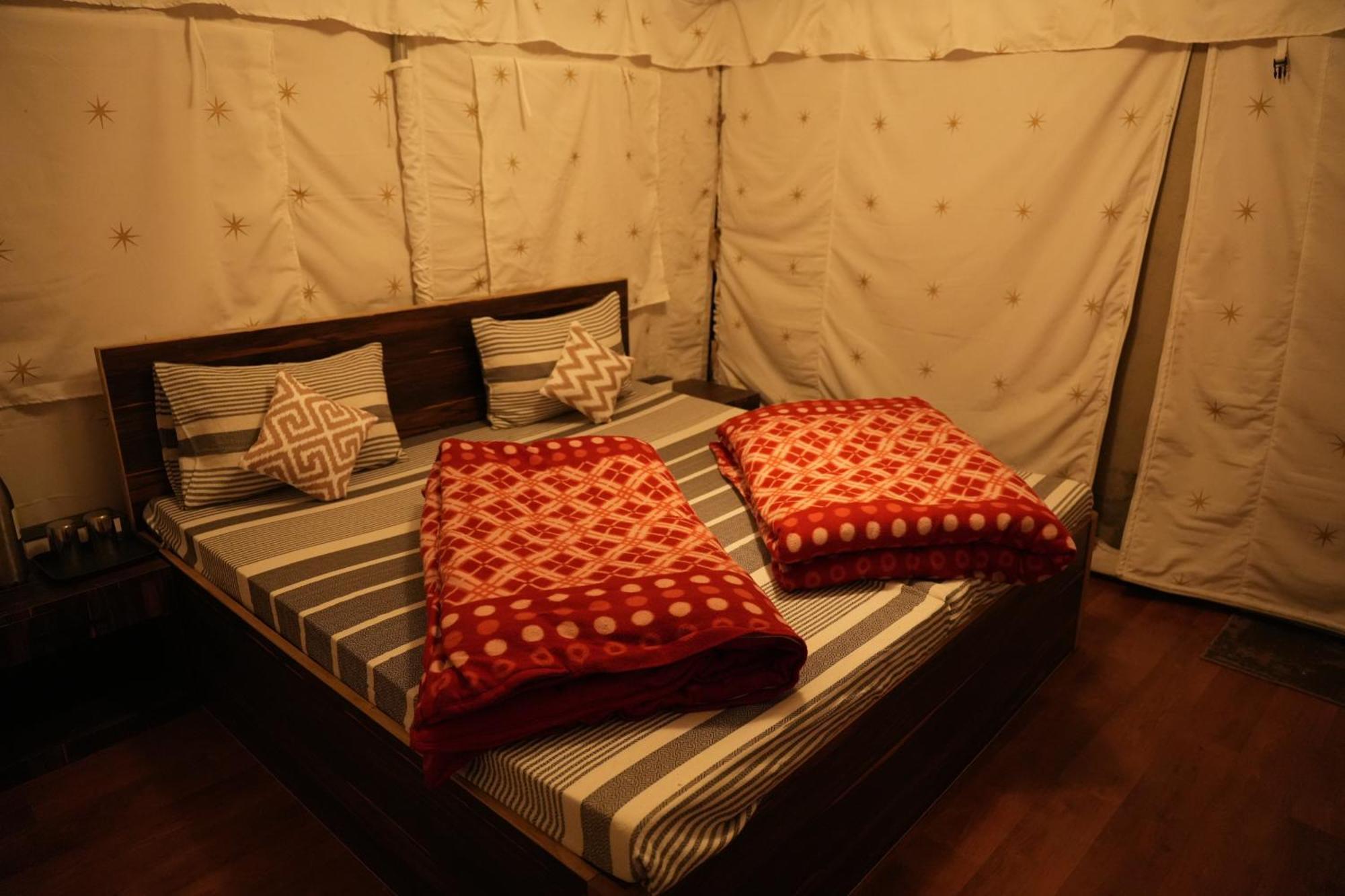 Shakoon Camps & Campsite